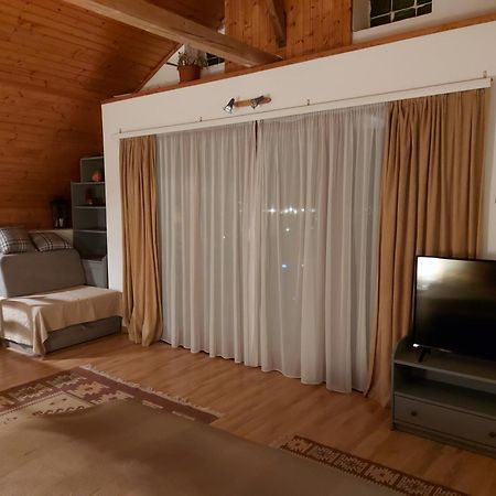 Attila-Apartman Budaoers Eksteriør billede
