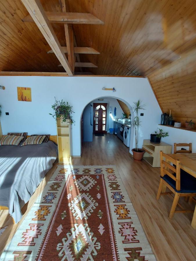 Attila-Apartman Budaoers Eksteriør billede