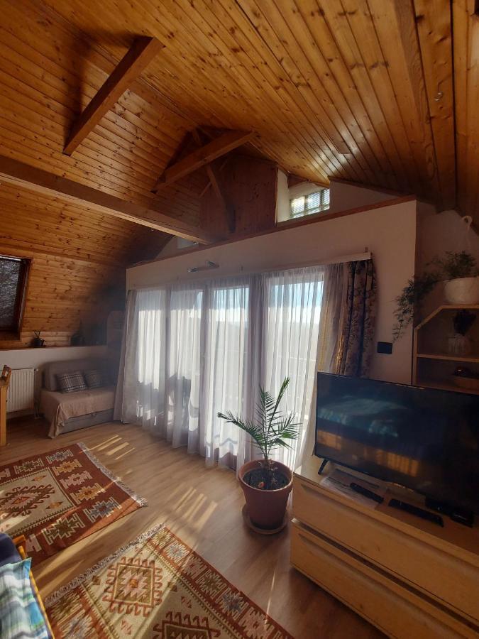 Attila-Apartman Budaoers Eksteriør billede