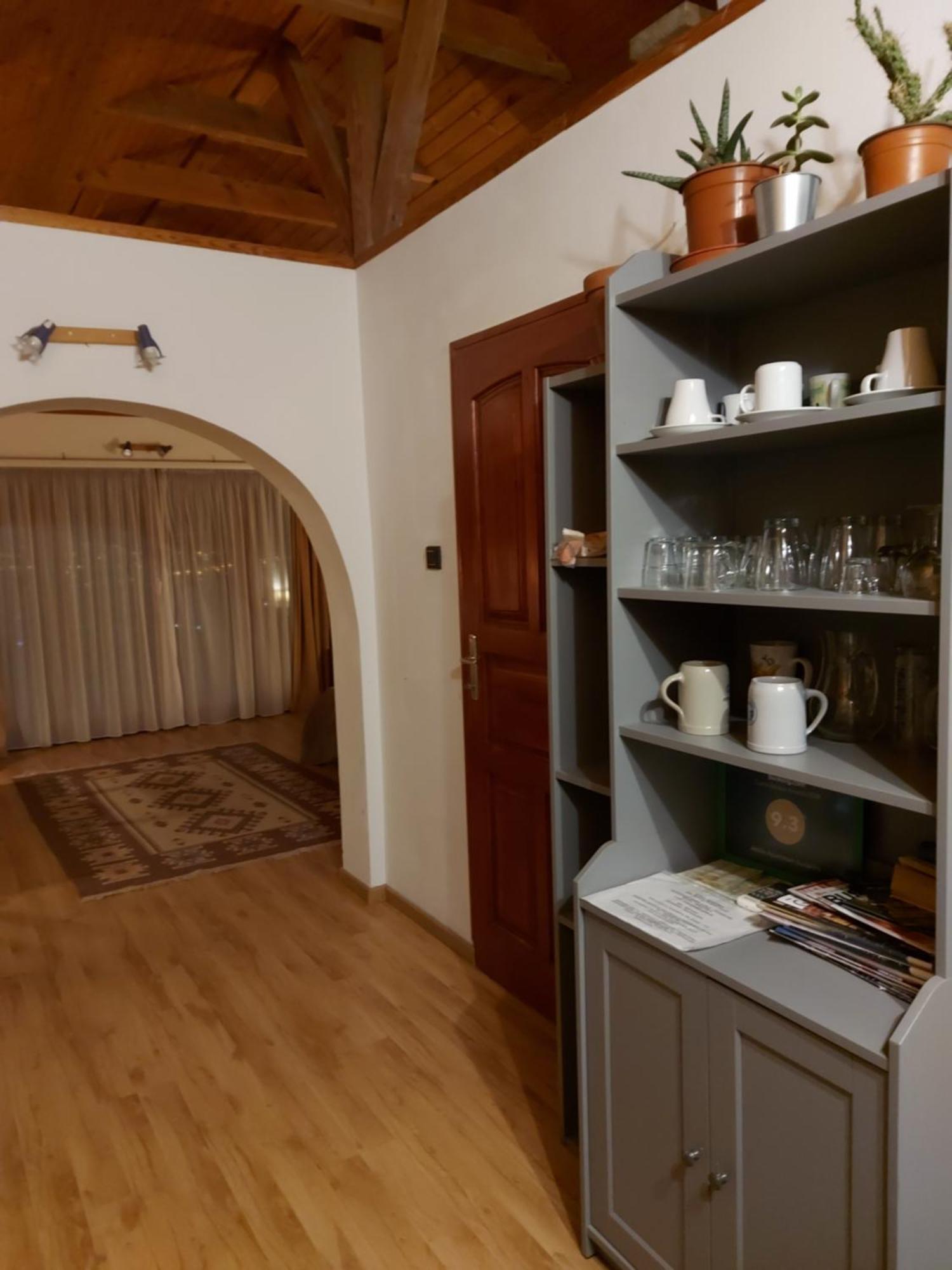 Attila-Apartman Budaoers Eksteriør billede